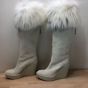 Gorgeous NWT Dior Fur and Suede Boots